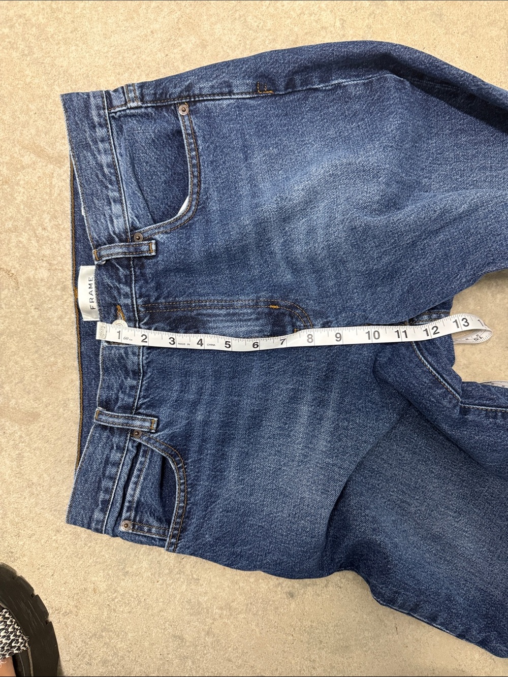 FRAME The Hang Relaxed Straight Leg Jeans Size 28 - Picture 10 of 11